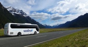 Bus-On-Tour-south Island